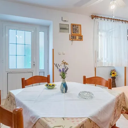 Kovacine Cres