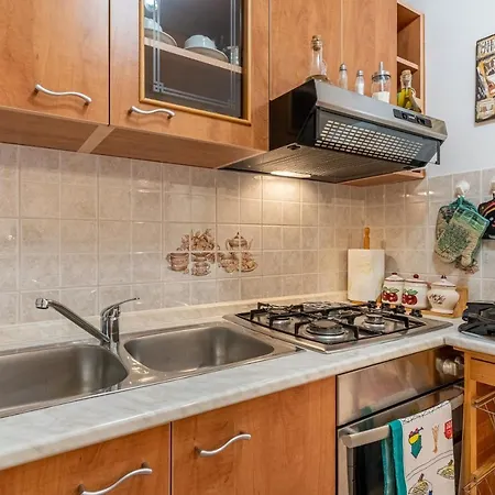 아파트 Kovacine 크레스